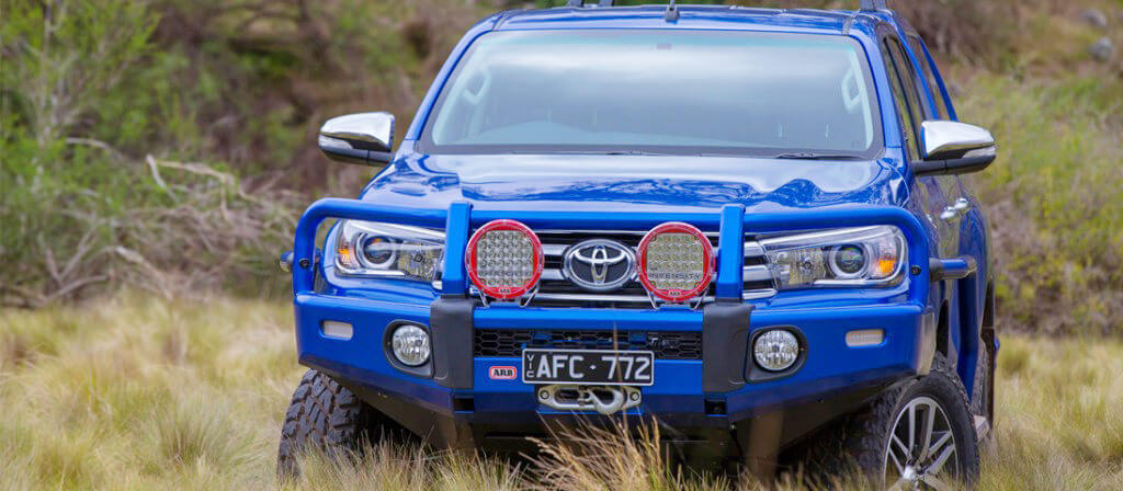 Toyota HiLux 2015 Summit Bar Released