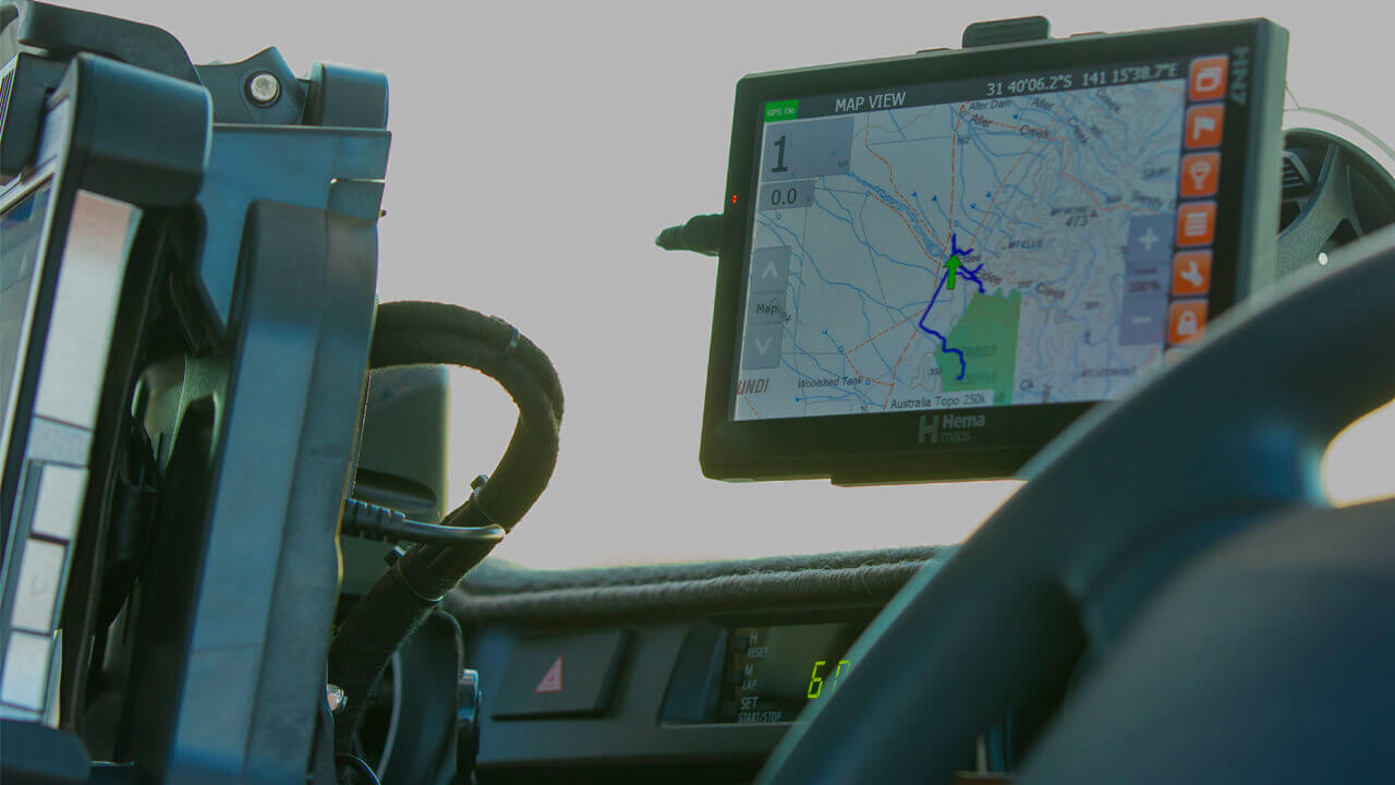 Hema GPS Navigator