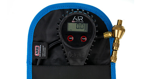 ARB-EZ-Digital-Inflator-with-black-pouch_img3