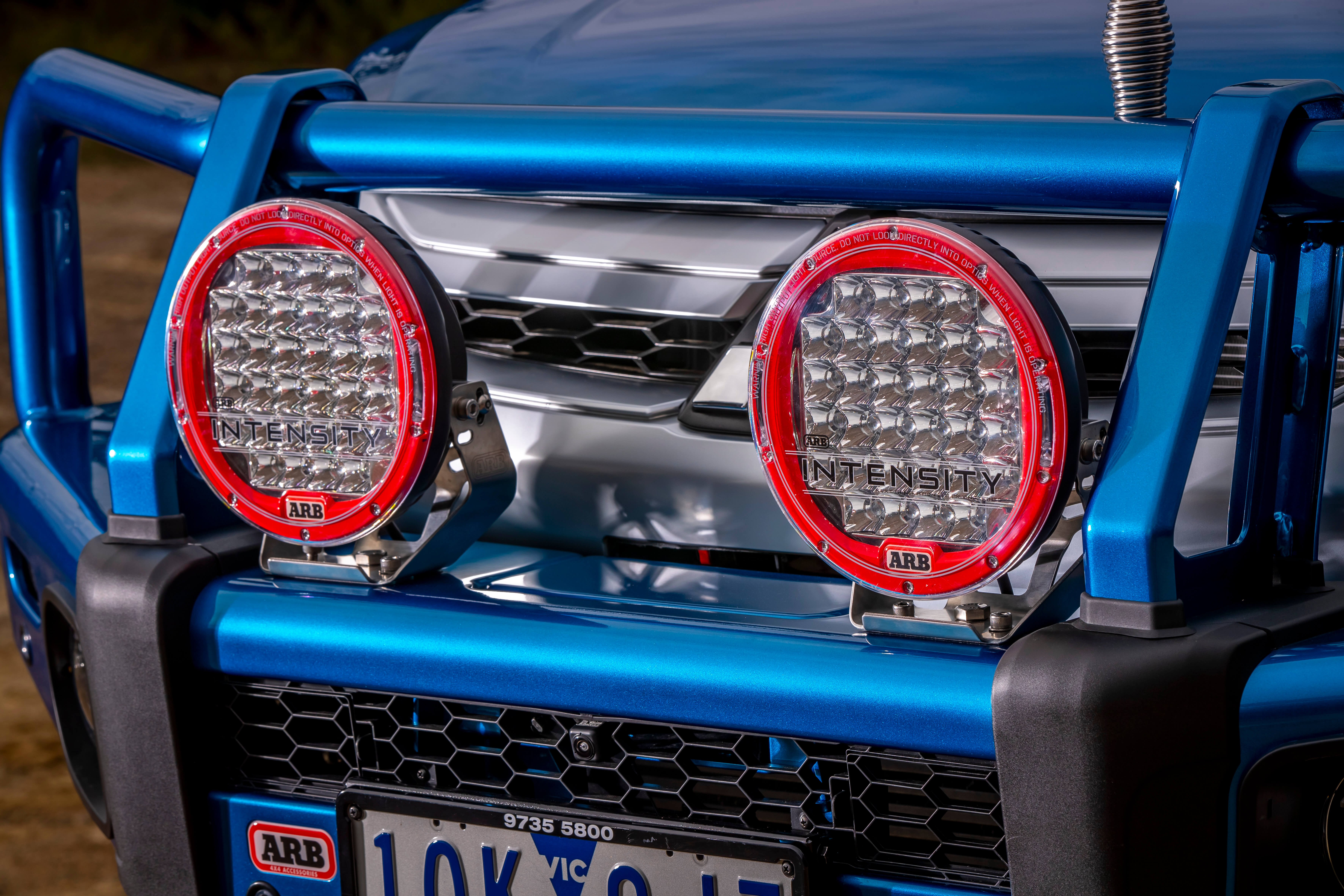 HIGH-PERFORMANCE LED LIGHT BARS FOR NIGHT DRIVING