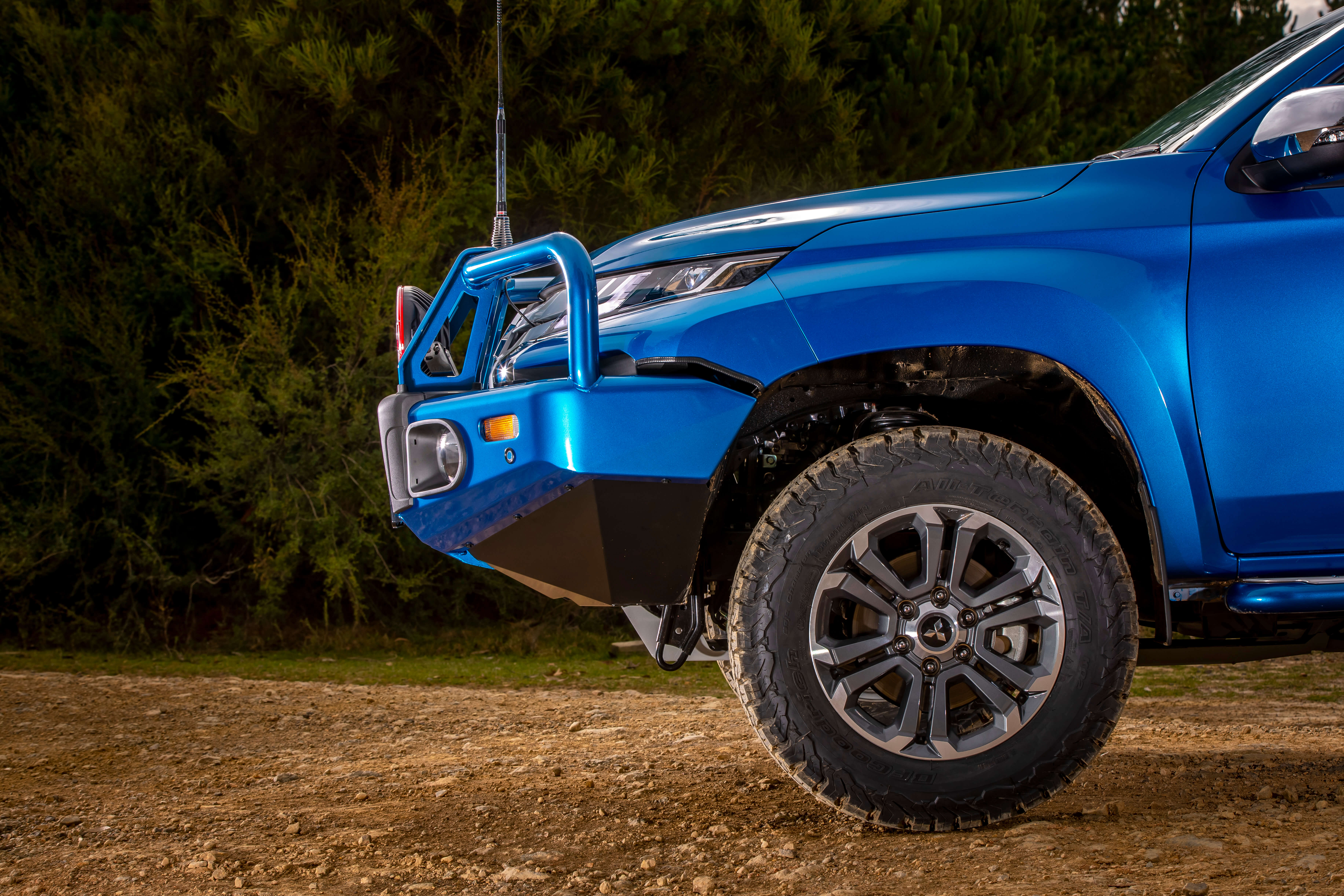 PROTECT YOUR TRITON MR WITH AN ARB BULL BAR